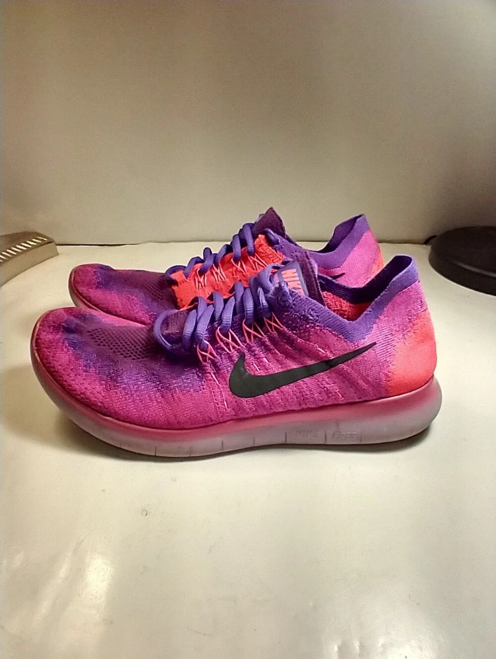 Nike Free RN Flyknit 2017 Running Shoes Women's sz 8.5 (880844-600).